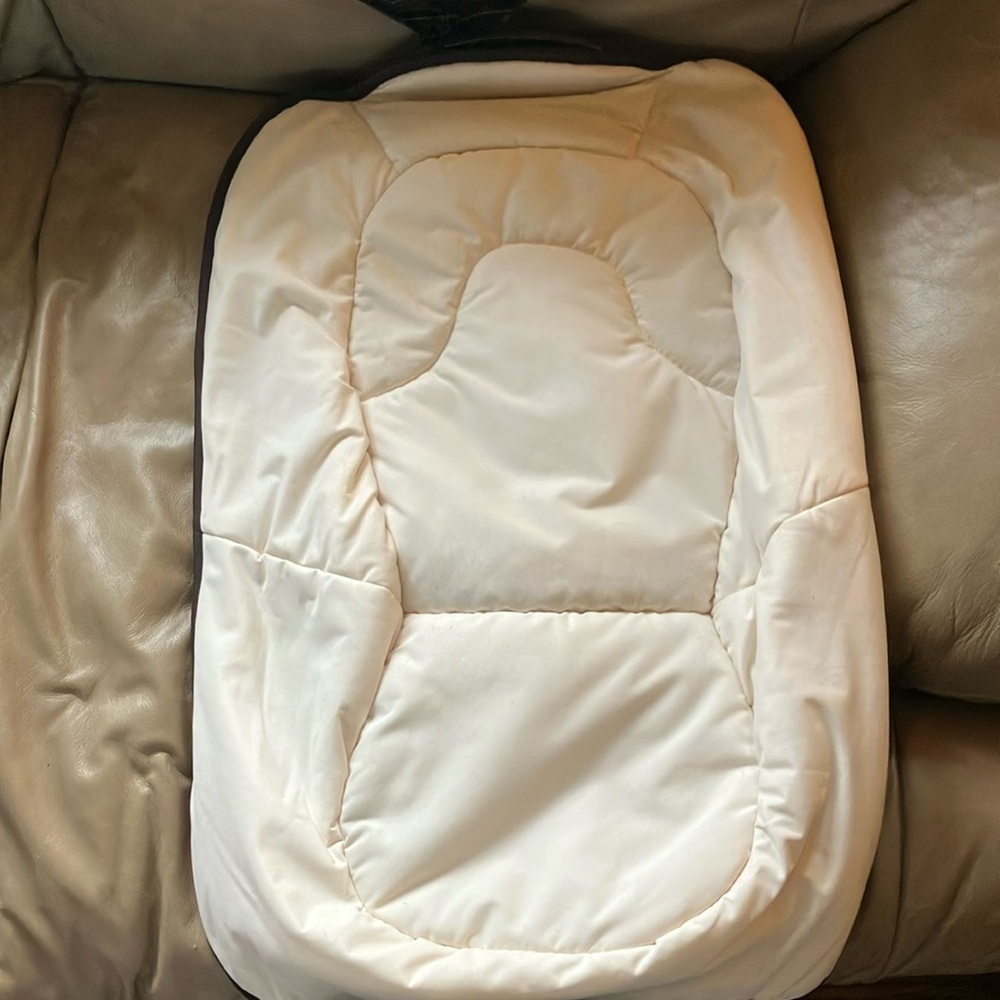 Graco diaper changer/bassinet attachment